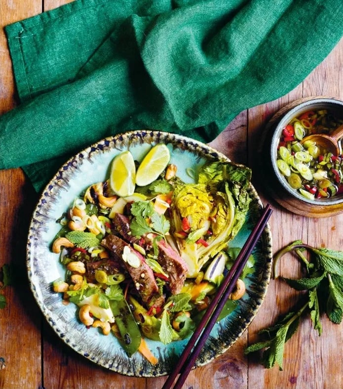 Asiatisk grillad biffsallad